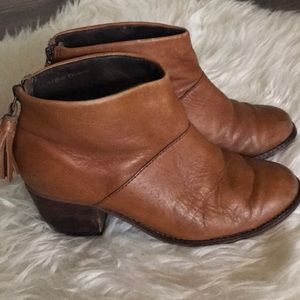 TOMS Leila ankle boots
